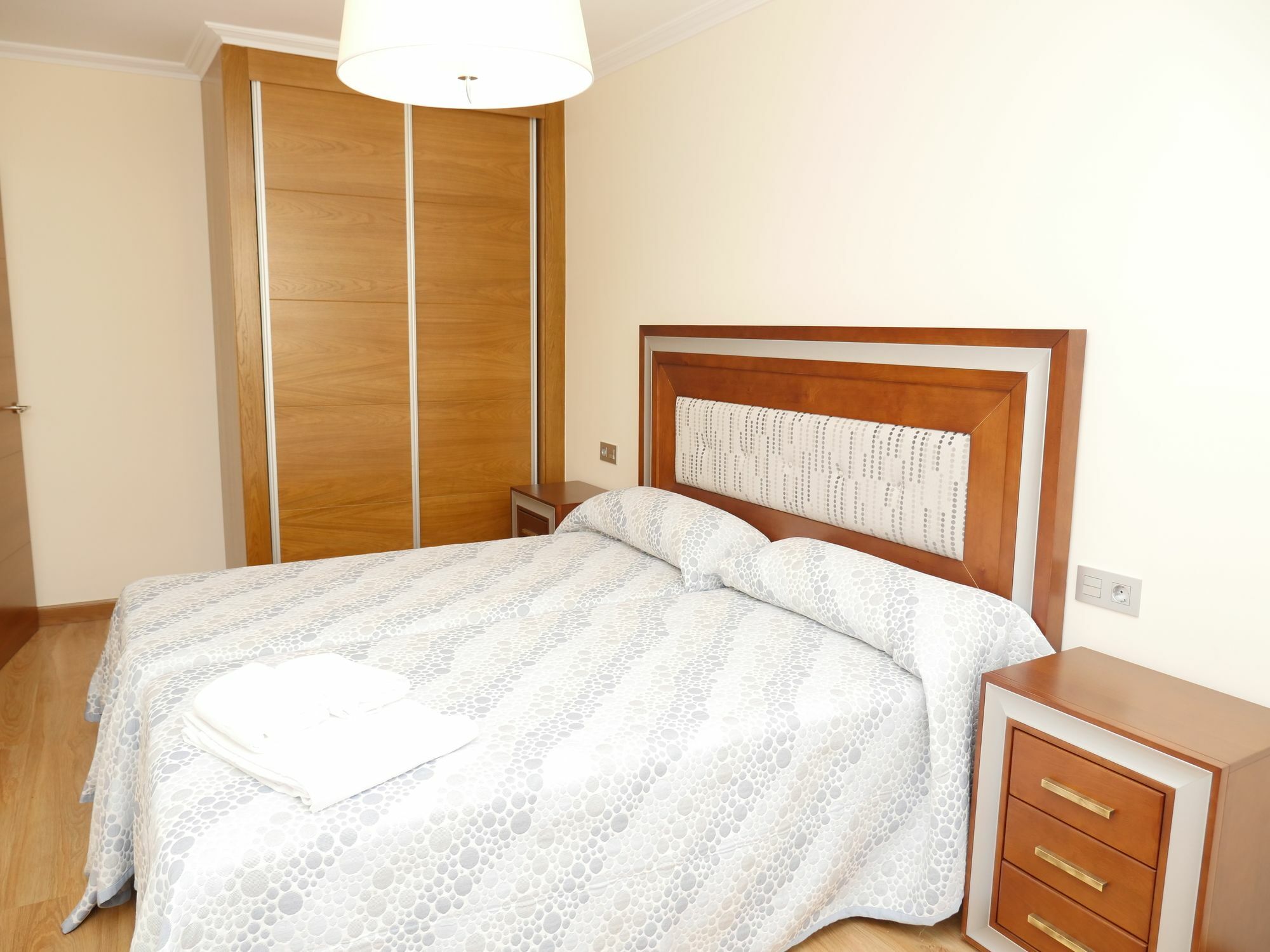 Apartamento & *